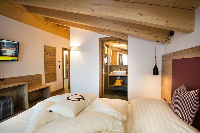 Imagen general del Hotel Alpinium. Foto 11