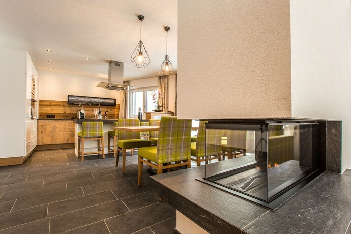 Imagen de la habitación del Hotel Alpinium. Foto 27