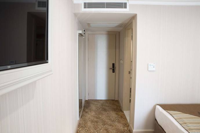 Imagen de la habitación del Hotel Alpinn Due. Foto 2