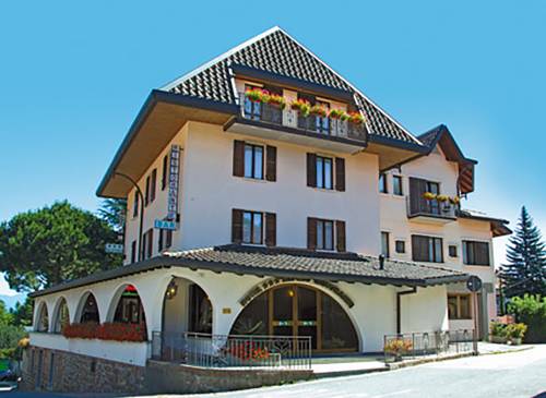 Imagen general del Hotel Alpino, Cavagnano. Foto 2