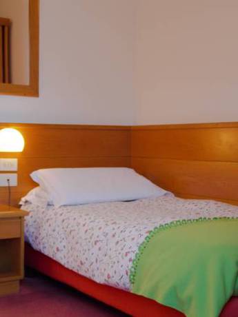Imagen de la habitación del Hotel Alpino, Cavagnano. Foto 9