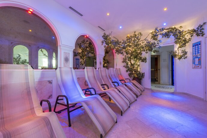 Imagen general del Hotel Alpino Family Wellness. Foto 8