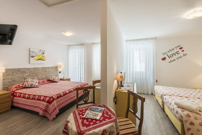Imagen de la habitación del Hotel Alpino Family Wellness. Foto 27