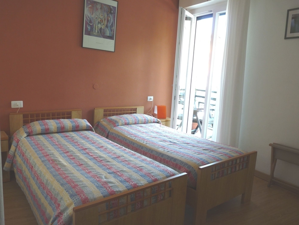 Imagen de la habitación del Hotel Alpino, Malcesine. Foto 9