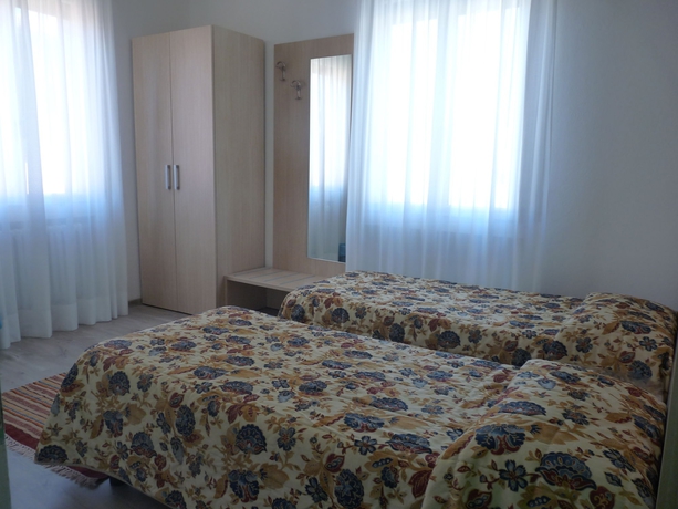 Imagen de la habitación del Hotel Alpino, Malcesine. Foto 11