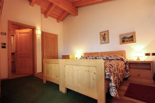 Imagen de la habitación del Hotel Alpino, Varena. Foto 11