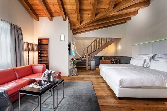 Imagen de la habitación del Hotel Alpinresort Sport and Spa. Foto 12