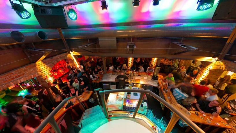 Imagen del bar/restaurante del Hotel Alpstadt Lifestyle. Foto 10