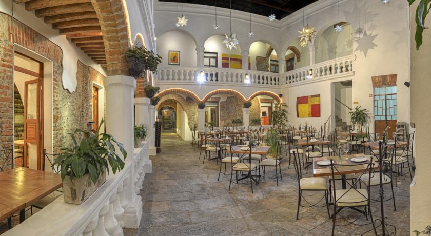 Imagen del bar/restaurante del Hotel Alquer&iacute;a De Carri&oacute;n Boutique. Foto 2