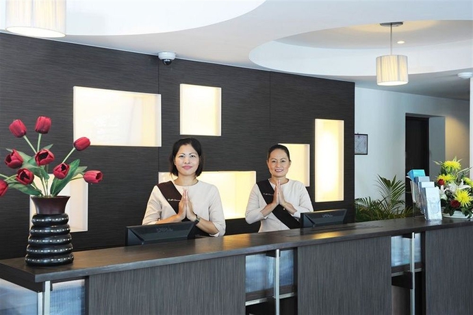 Imagen de los interiores del Hotel Al's Laemson Resort. Foto 9