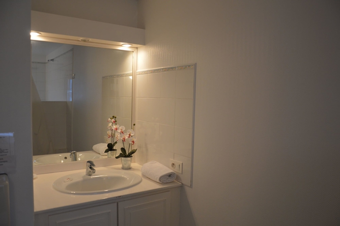 Imagen de la habitación del Hotel Alsace Lorraine. Foto 12