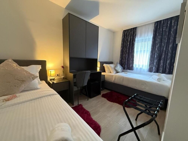 Imagen de la habitación del Hotel Alsago Lux. Foto 13