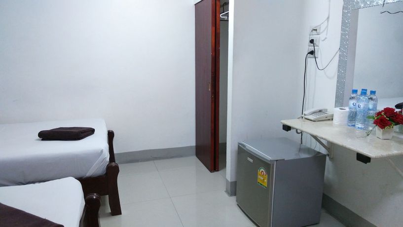 Imagen de la habitación del Hotel Al-sana. Foto 6