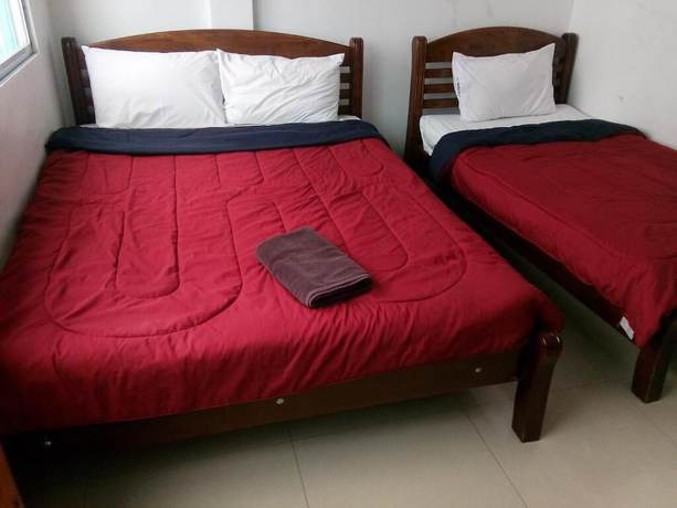 Imagen de la habitación del Hotel Al-sana. Foto 13
