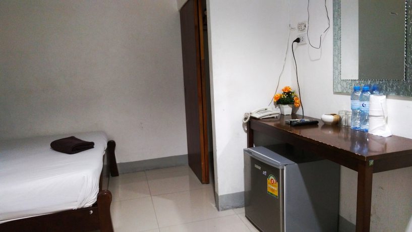 Imagen de la habitación del Hotel Al-sana. Foto 18