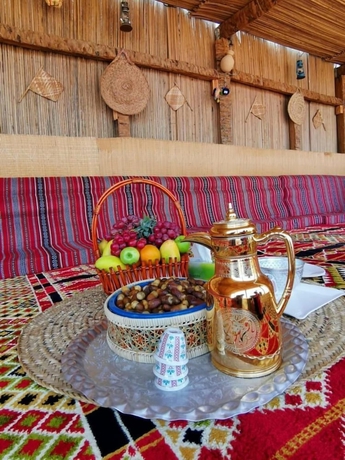 Imagen de la habitación del Hotel Alsarmadi Desert Camp. Foto 16