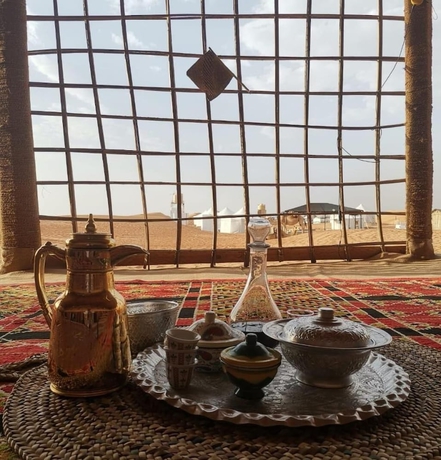 Imagen de la habitación del Hotel Alsarmadi Desert Camp. Foto 17