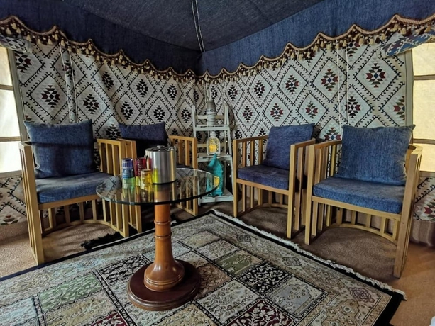 Imagen de la habitación del Hotel Alsarmadi Desert Camp. Foto 18