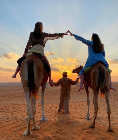 Imagen de los interiores del Hotel Alsarmadi Desert Camp. Foto 19