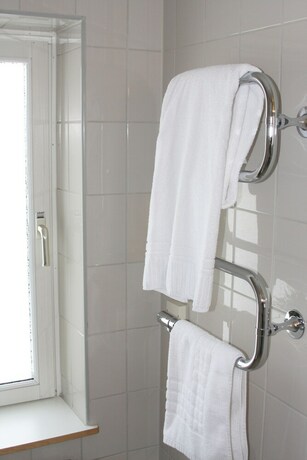 Imagen de la habitación del Hotel Alsénsl. Foto 6