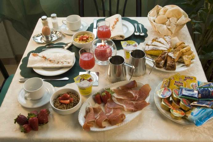 Imagen del bar/restaurante del Hotel Alsen. Foto 4