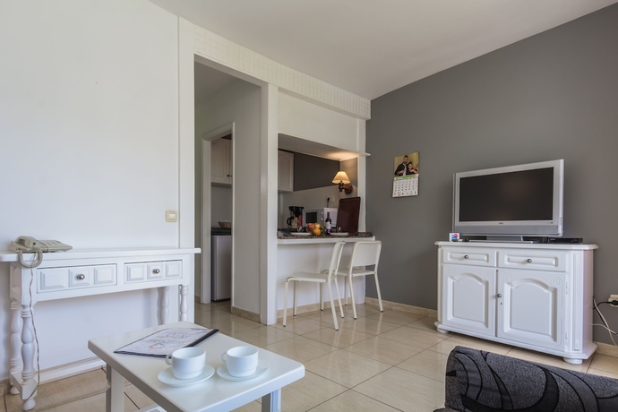 Imagen de los interiores del Hotel Alsol Nara. Foto 16