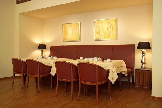 Imagen general del Hotel Alster-hof. Foto 2