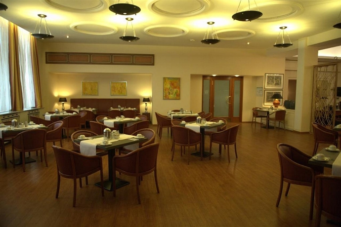 Imagen general del Hotel Alster-hof. Foto 6