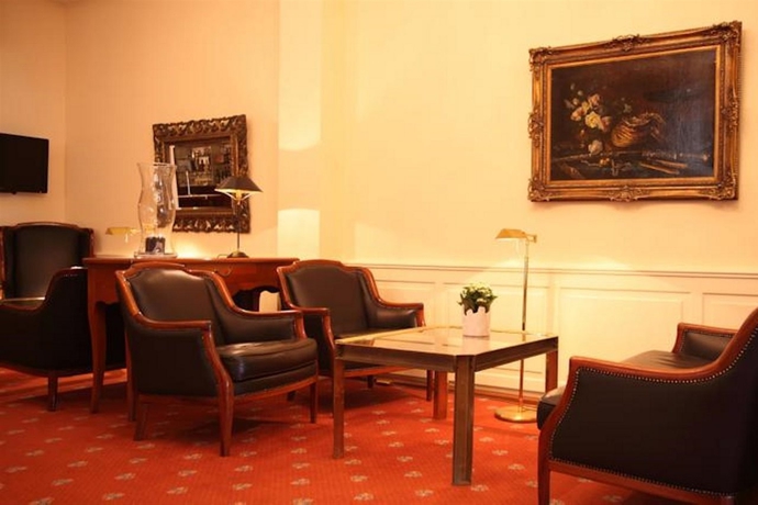 Imagen general del Hotel Alster-hof. Foto 12