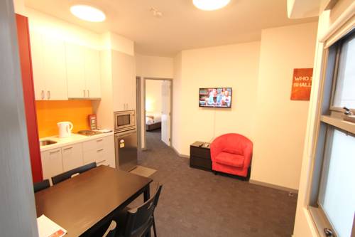 Imagen de la habitación del Hotel Alston Apartments. Foto 1
