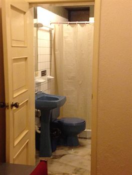 Imagen de la habitación del Hotel Alston Inn. Foto 2