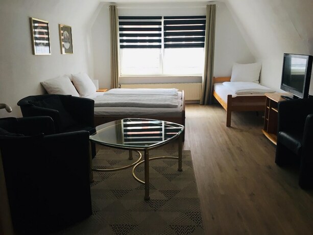 Imagen general del Hotel Alt Emder B&uuml;rgerhaus. Foto 11