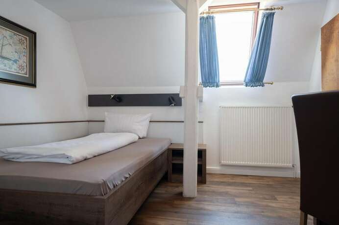 Imagen general del Hotel Alt Emder B&uuml;rgerhaus. Foto 15