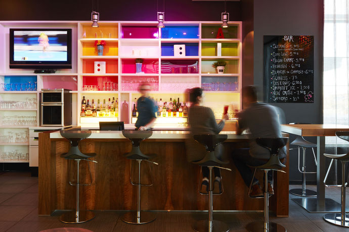 Imagen de la habitación del Hotel Alt Quartier Dix30. Foto 4