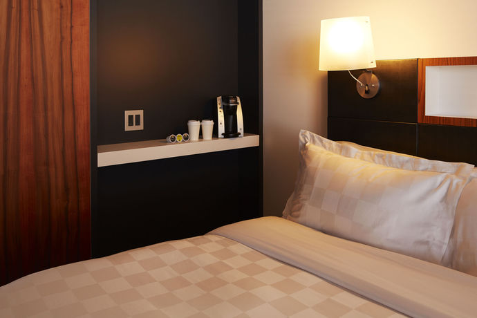 Imagen de los interiores del Hotel Alt Quartier Dix30. Foto 16