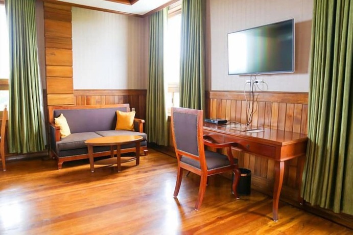 Imagen de la habitación del Hotel Alta D' Tagaytay. Foto 32