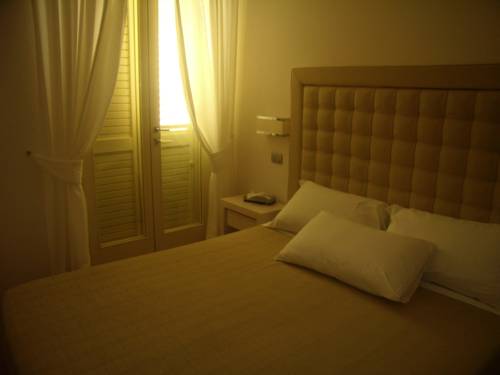 Imagen de la habitación del Hotel Alta La Vista. Foto 4