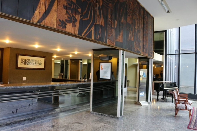 Imagen de los interiores del Hotel Alta Reggia Plaza. Foto 19