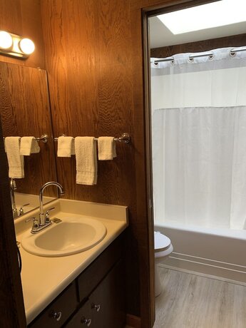 Imagen general del Hotel Alta Sierra Village Inn. Foto 11