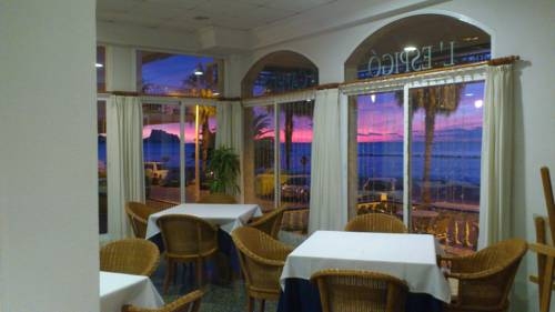 Imagen del bar/restaurante del Hotel Altaia. Foto 8