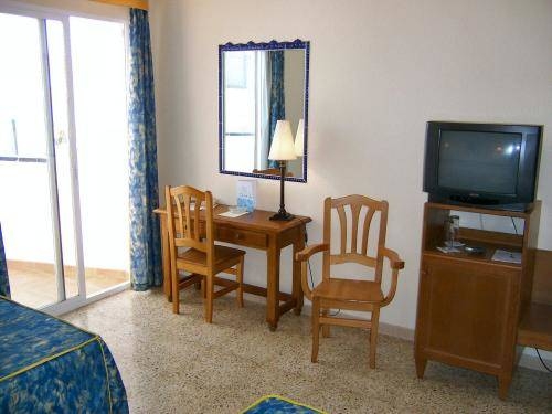 Imagen de la habitación del Hotel Altaia. Foto 15