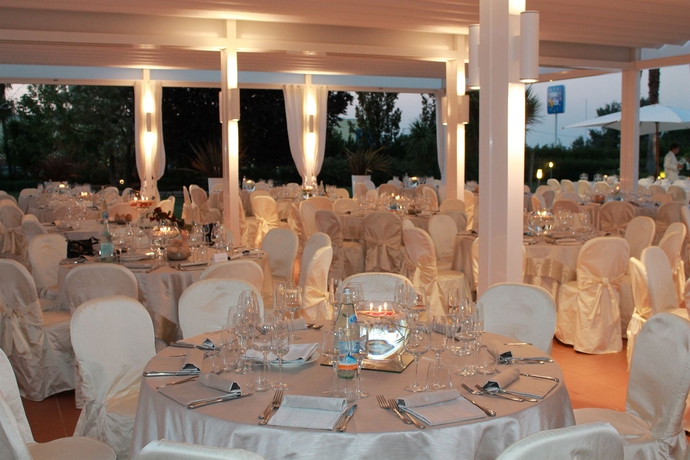 Imagen de los interiores del Hotel Altamira, Orsogna. Foto 7