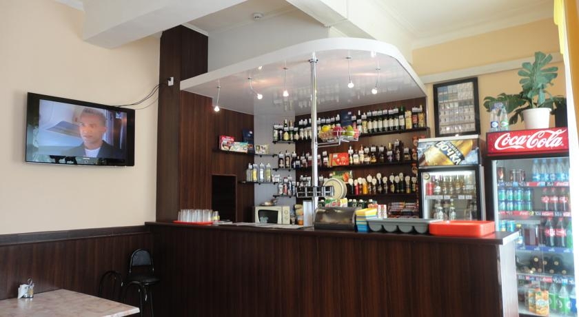 Imagen del bar/restaurante del Hotel Altay. Foto 3