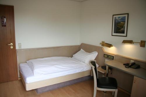 Imagen de la habitación del Hotel Altbacher Hof. Foto 8