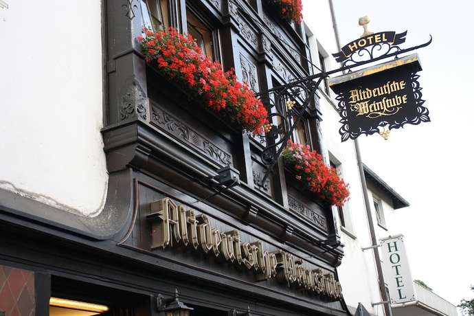 Imagen de los interiores del Hotel Altdeutsche Weinstube. Foto 19