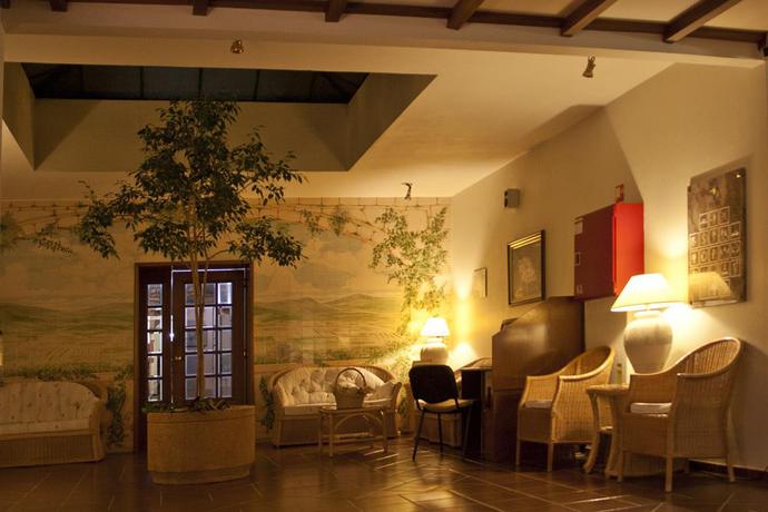 Imagen de los interiores del Hotel Alte. Foto 10