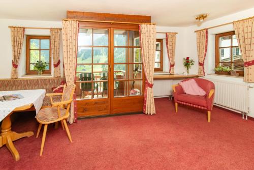 Imagen de la habitación del Hotel Alte Krone. Foto 13