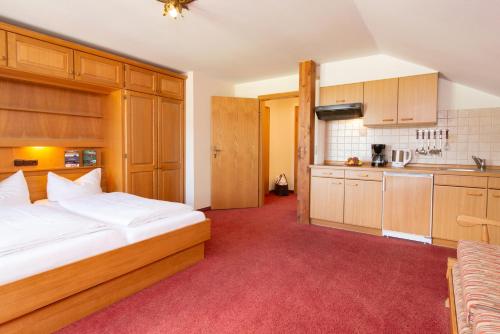 Imagen de la habitación del Hotel Alte Krone. Foto 14