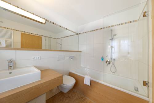 Imagen de la habitación del Hotel Alte Post, Oberammergau. Foto 9