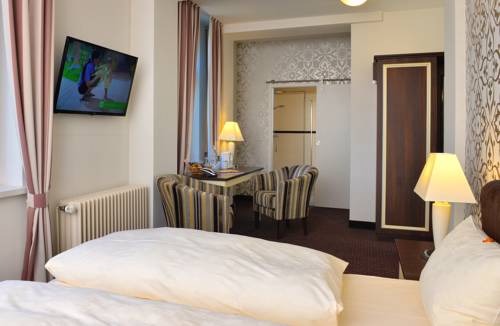 Imagen de la habitación del Hotel Alte Schule. Foto 9